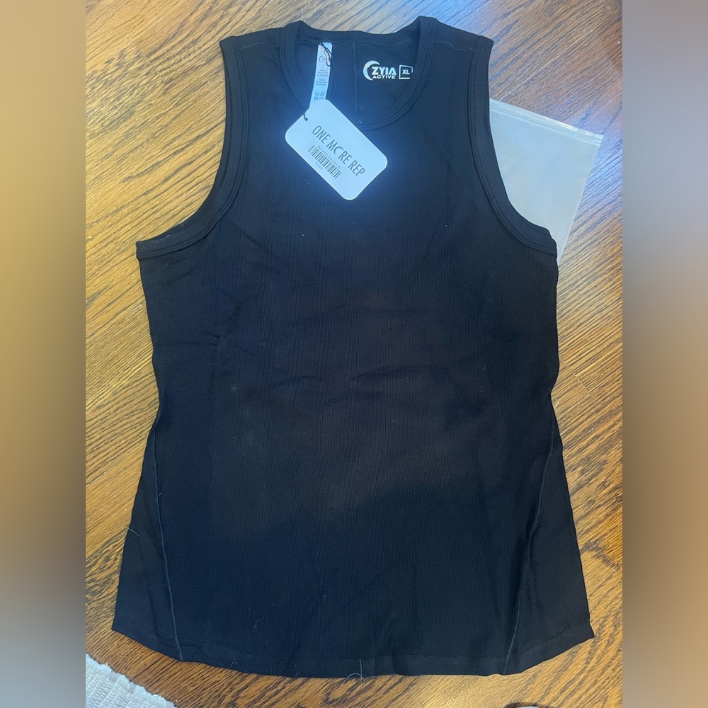 Zyia Ribbed Amara Tank. NWT